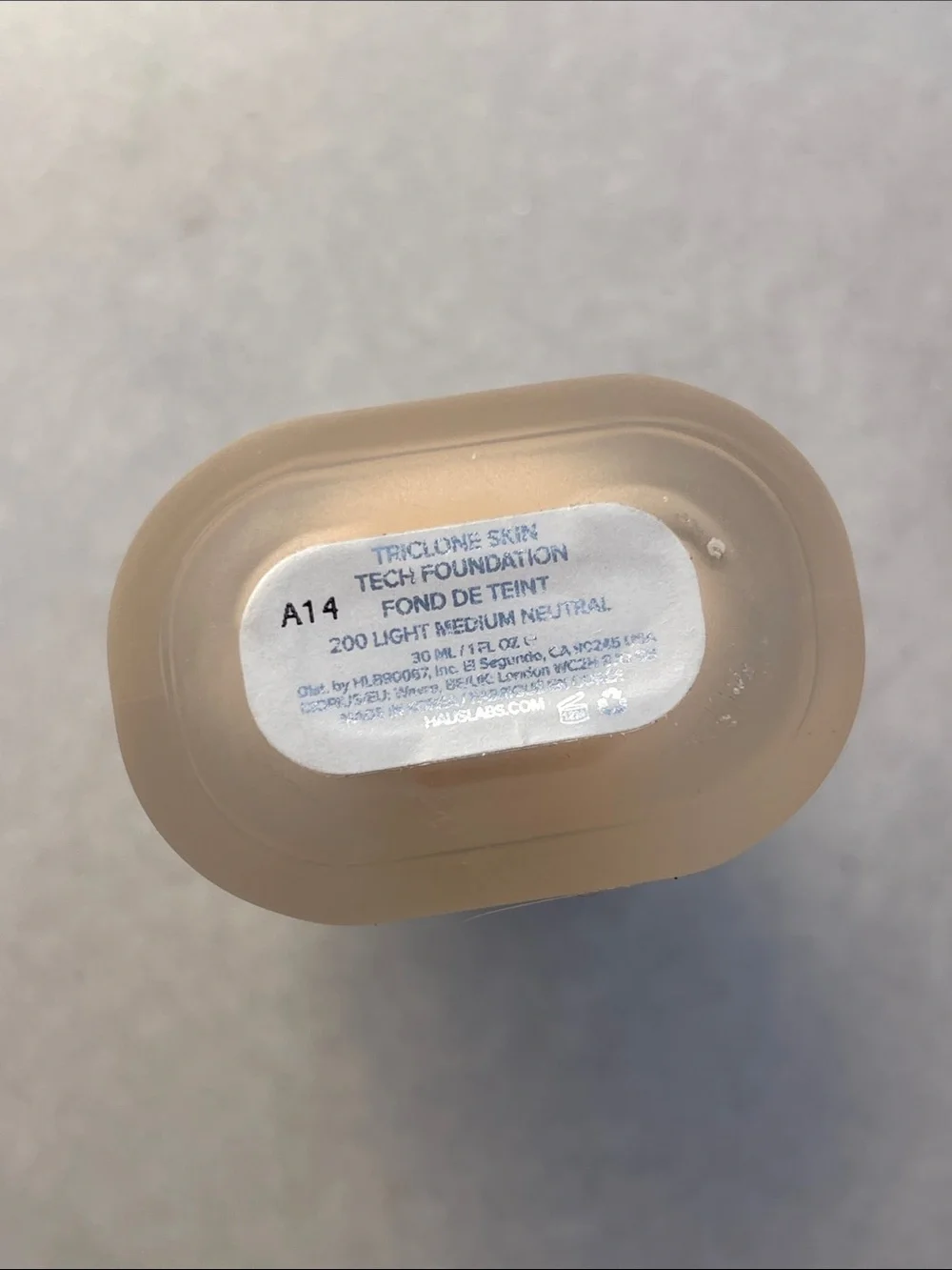 HAUS LABS Triclone Skin Tech Foundation 200 Light Medium Neutral